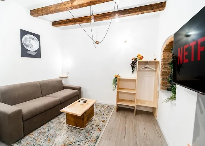 Semesterbostad Suite32 Bergamo